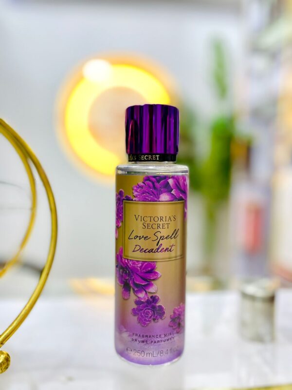 Victoria’s Secret Love Spell Decadent
