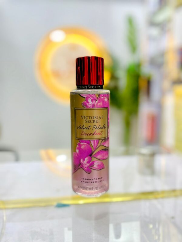 Victoria’s Secret Velvet Petals Decadent