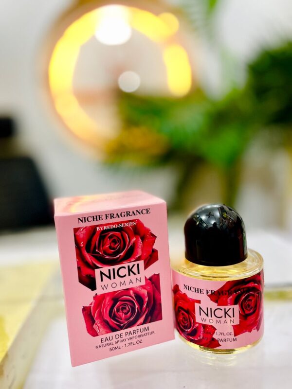 Nicki Woman